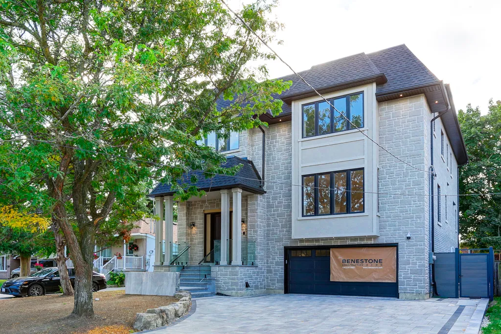 Bayview & Major Mackenzie — custom home by Benestone in Richmond Hill